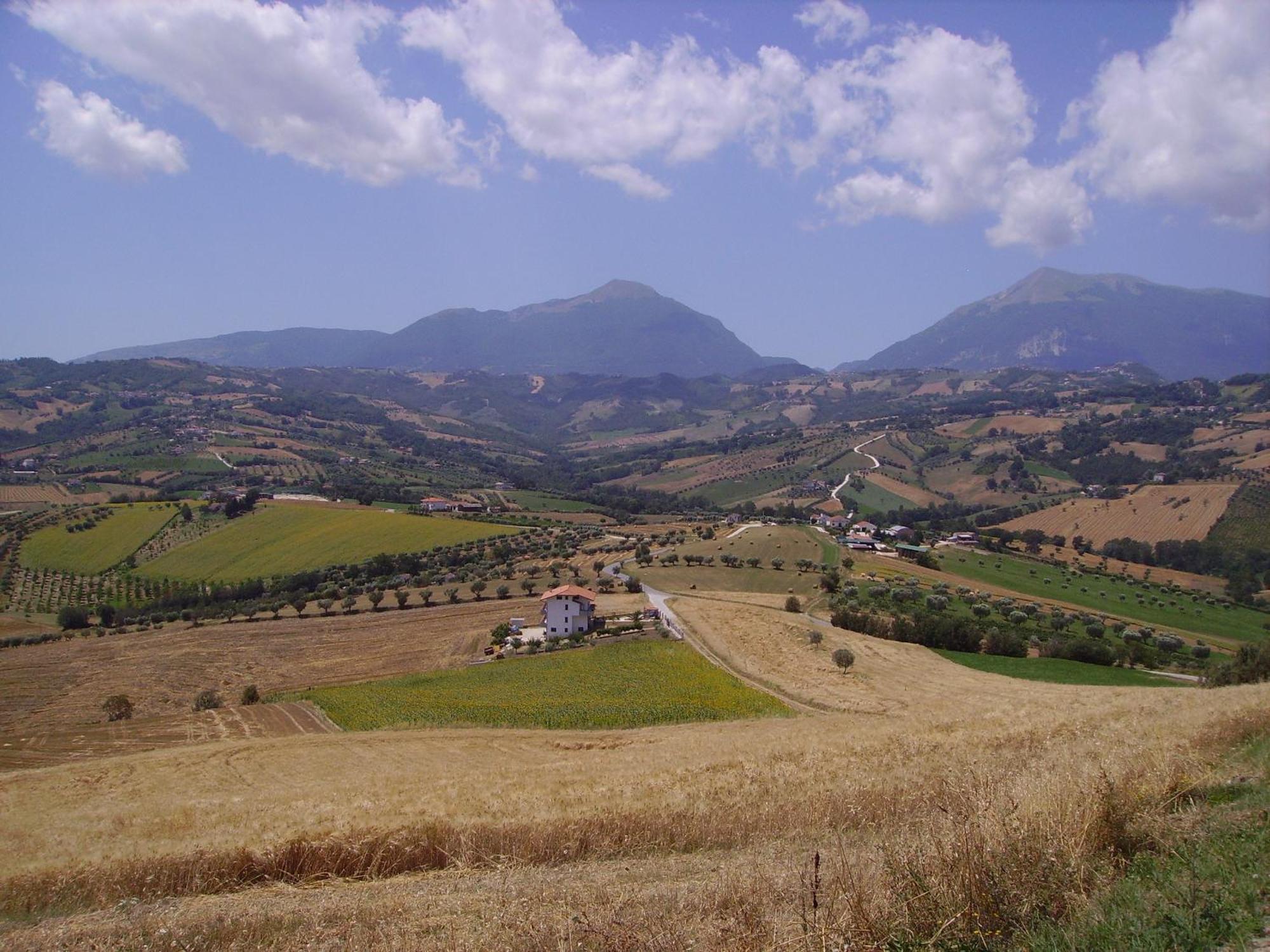 Agriturismo Il Vecchio Carro Campli Exteriör bild