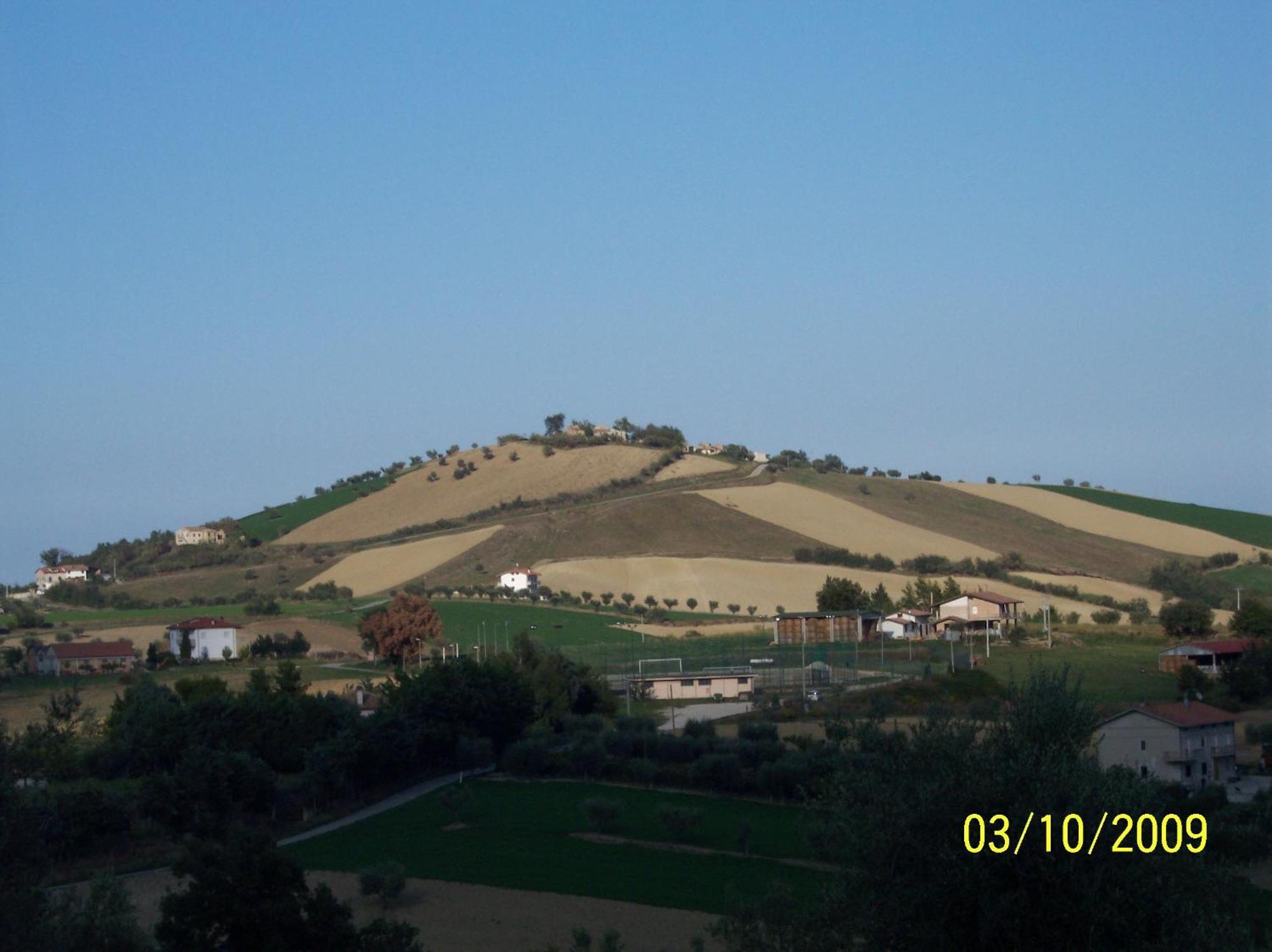 Agriturismo Il Vecchio Carro Campli Exteriör bild