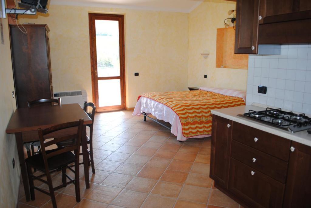 Agriturismo Il Vecchio Carro Campli Rum bild